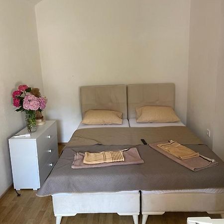 Apartman Grujicic 1 Budva Luaran gambar